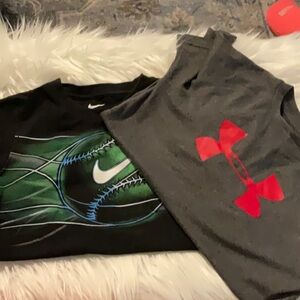 Under Armour Gray and Red Short Sleeve Tee